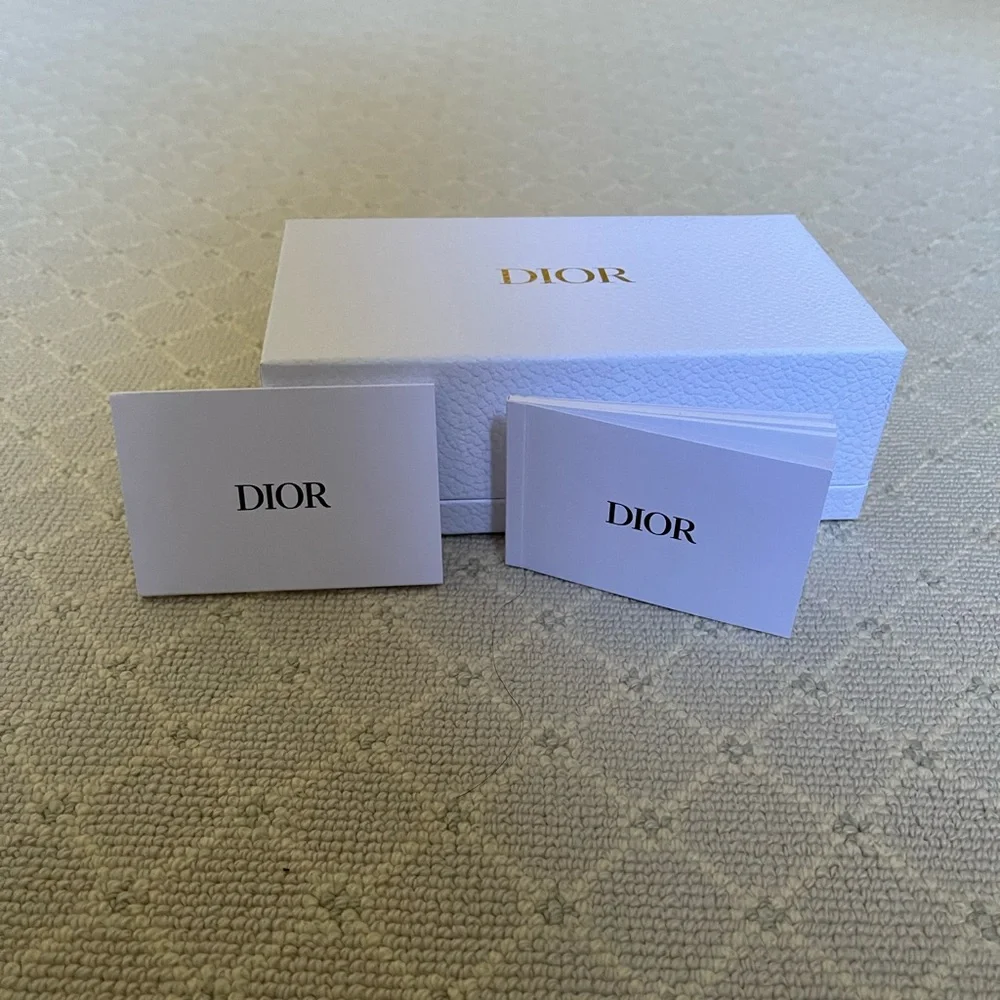 Dior Gift Box - Authentic - Picture 2 of 6